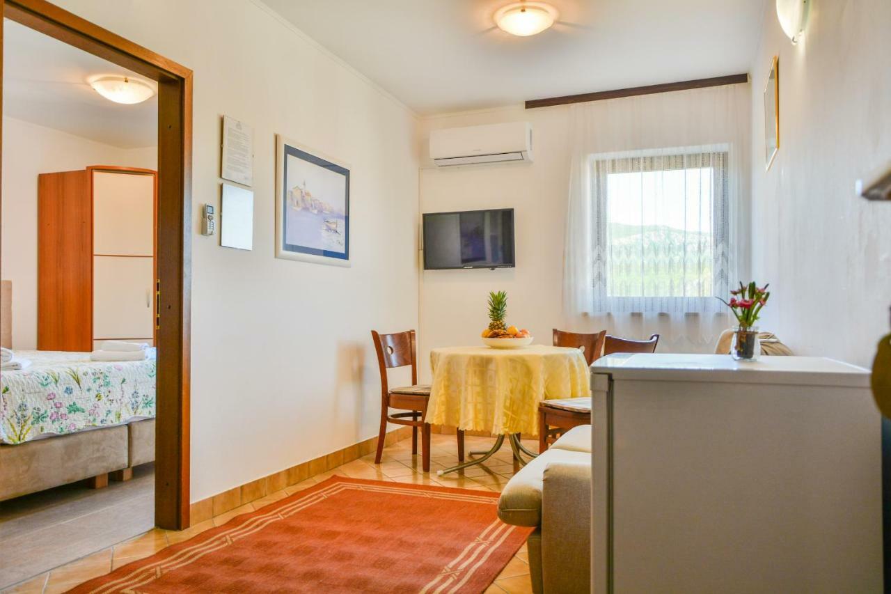 Bella Vista Apartments Crikvenica Exterior photo